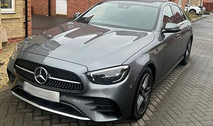 Mercedes Saloon Chauffeurs in Swindon